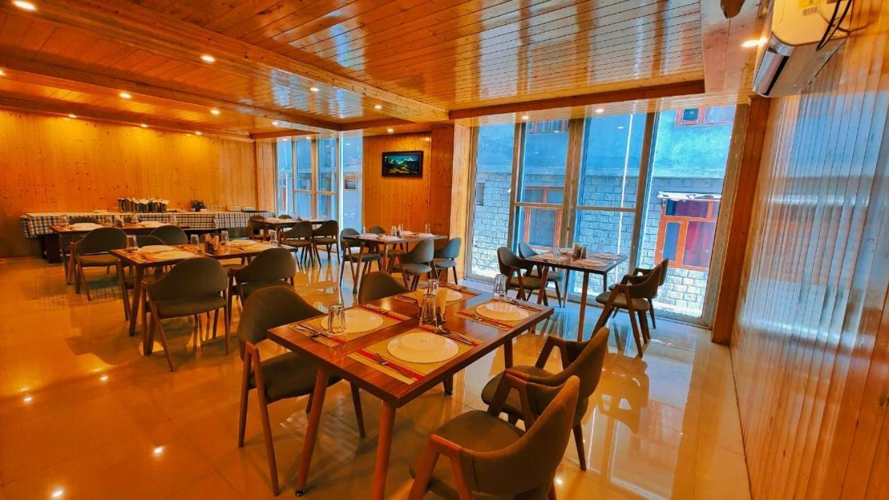 Tata Vista Resort Mall Road Manali - Centrally Heated & Air Cooled 外观 照片