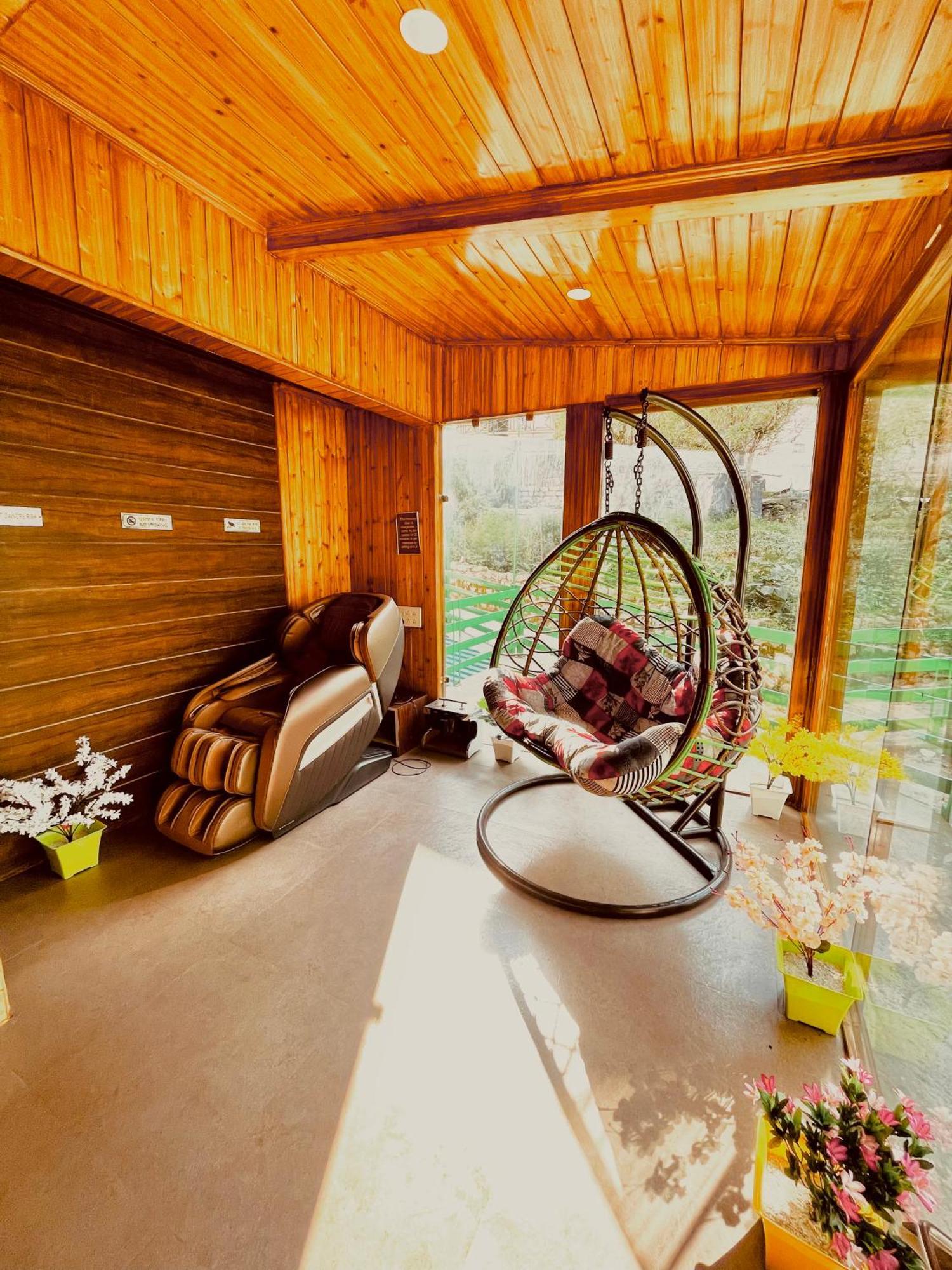 Tata Vista Resort Mall Road Manali - Centrally Heated & Air Cooled 外观 照片
