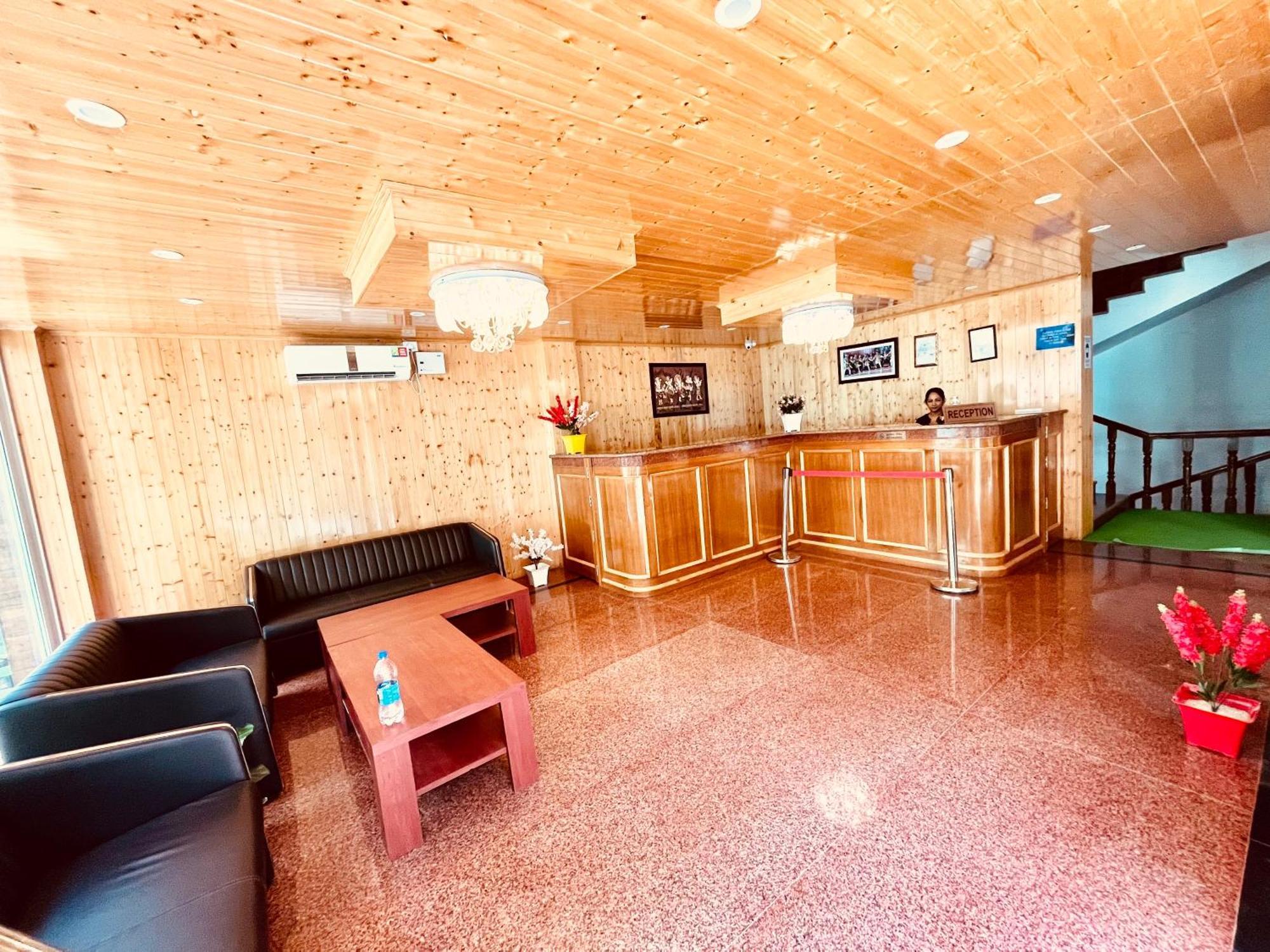 Tata Vista Resort Mall Road Manali - Centrally Heated & Air Cooled 外观 照片