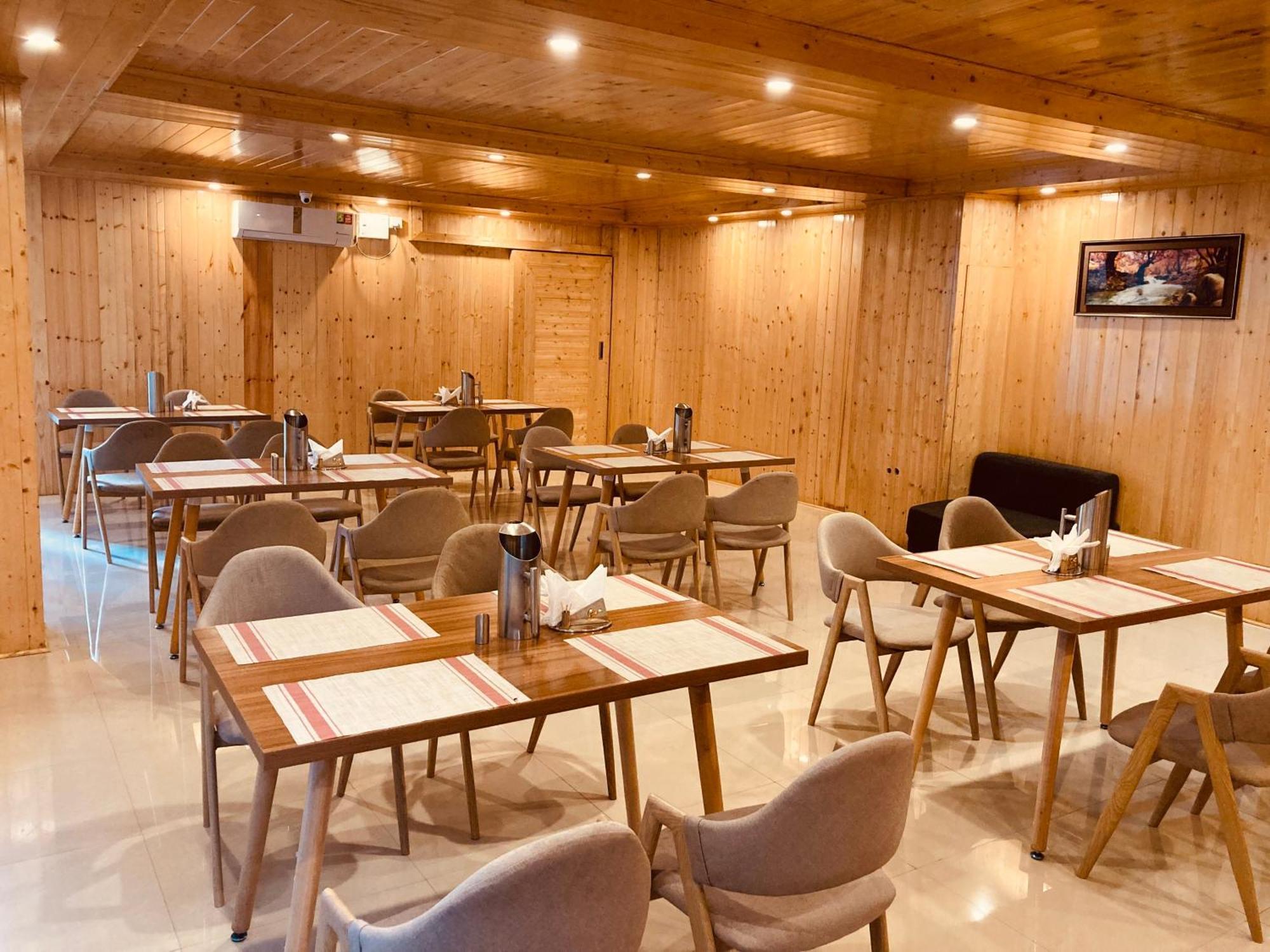 Tata Vista Resort Mall Road Manali - Centrally Heated & Air Cooled 外观 照片