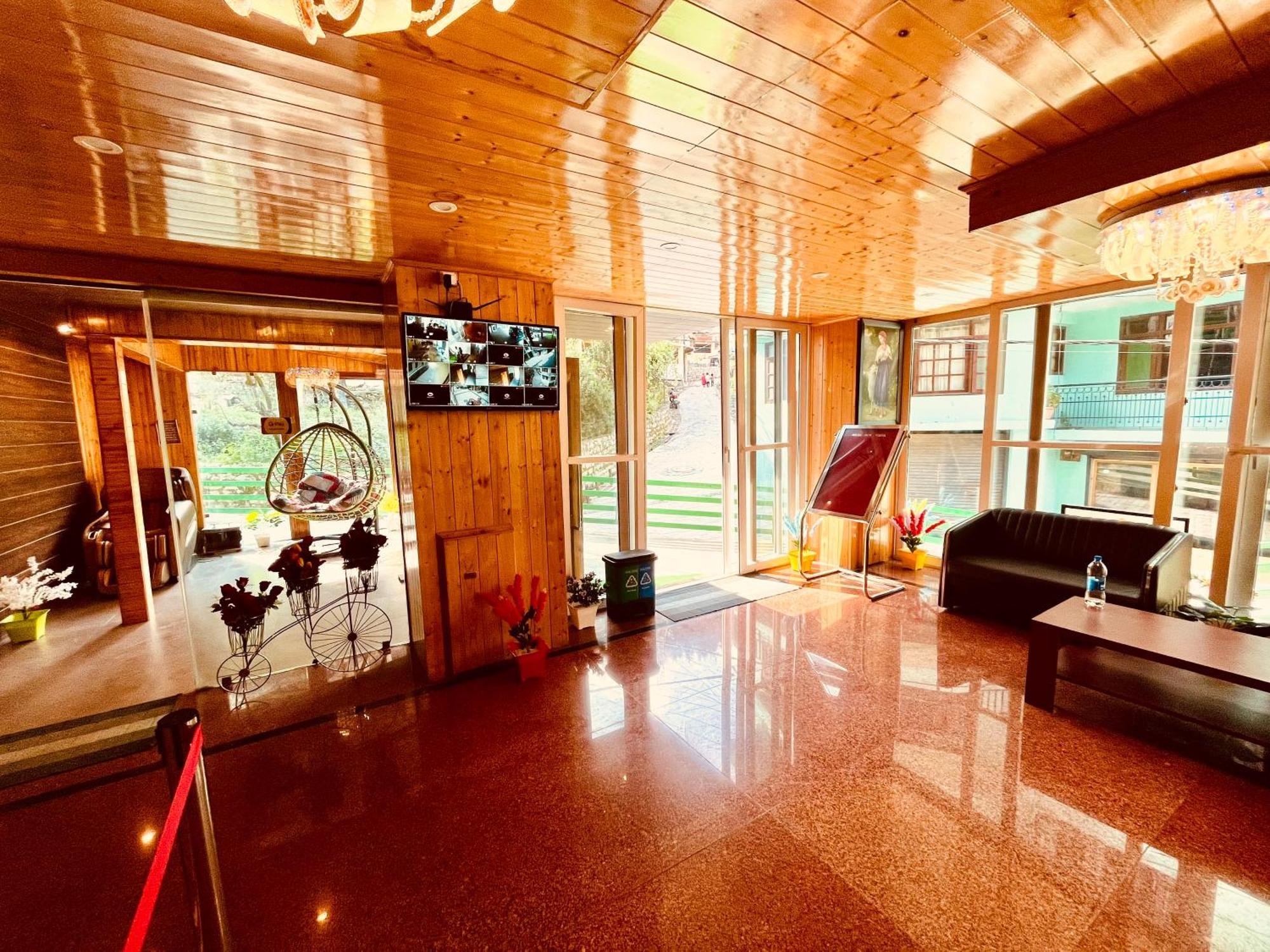 Tata Vista Resort Mall Road Manali - Centrally Heated & Air Cooled 外观 照片