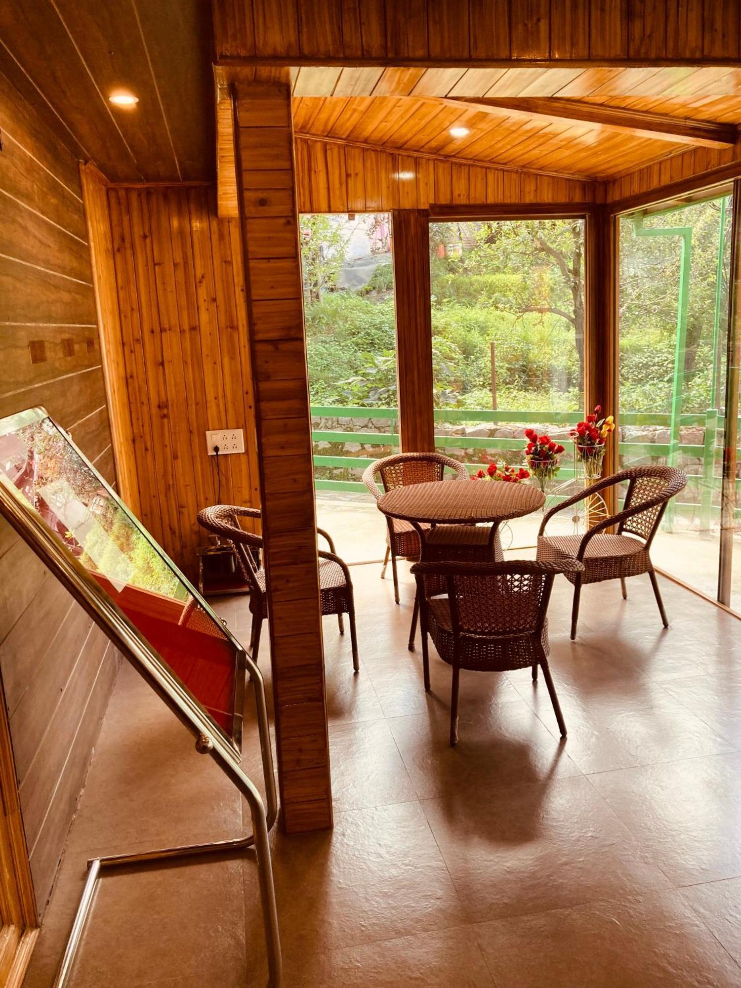 Tata Vista Resort Mall Road Manali - Centrally Heated & Air Cooled 外观 照片